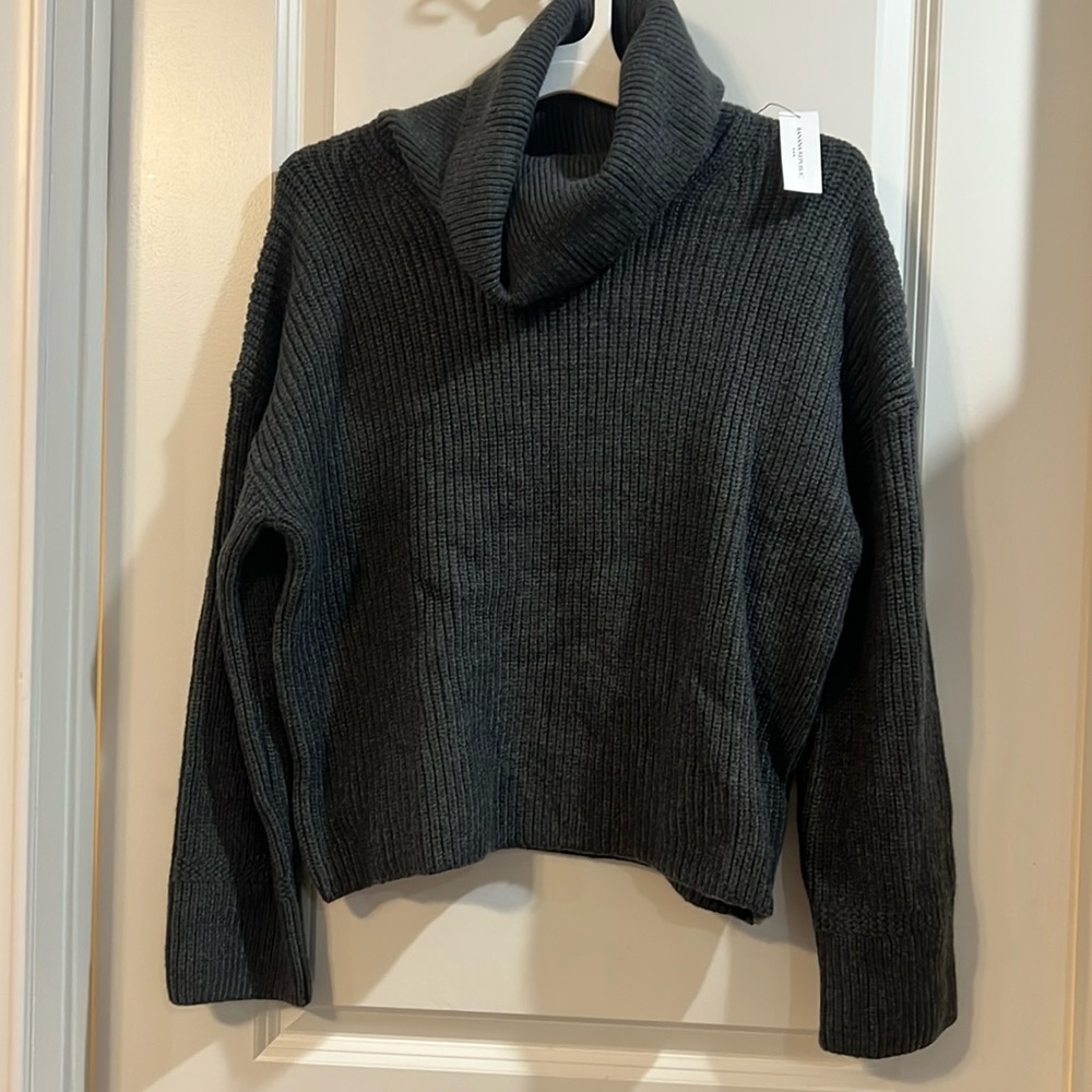 Gray Banana Republic Sweater Long Sleeve new